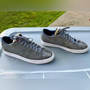 ⛵️Nike ID Gray Suede Blazer Low ‘77 shoes